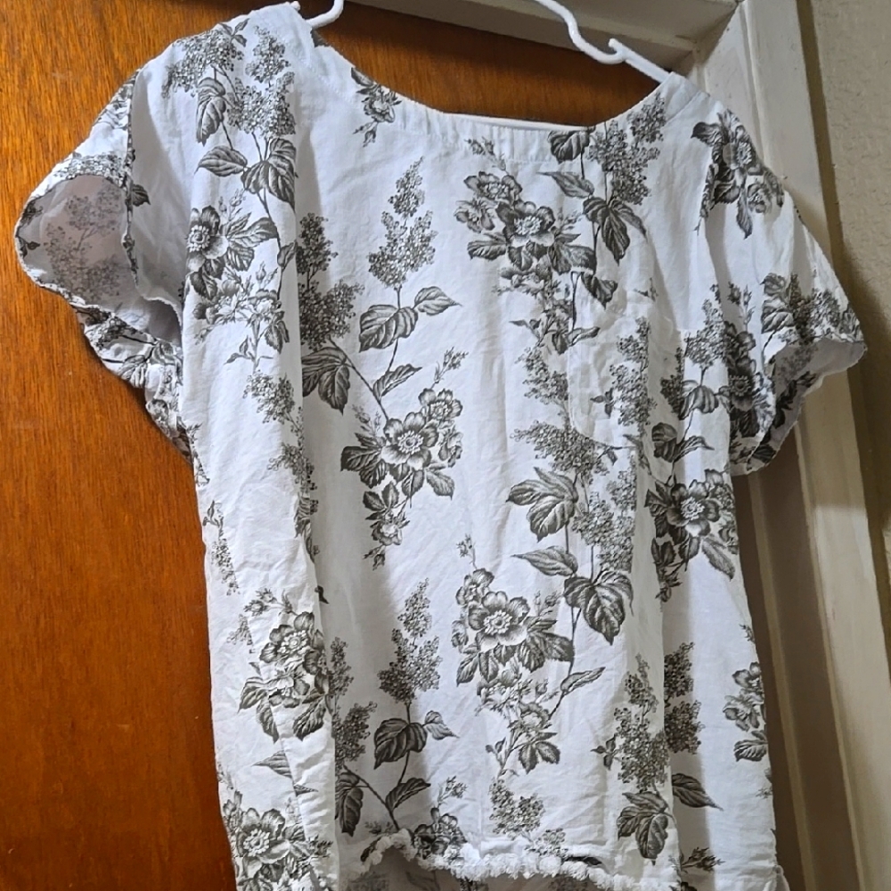Floral Print Women's Top - White and Green